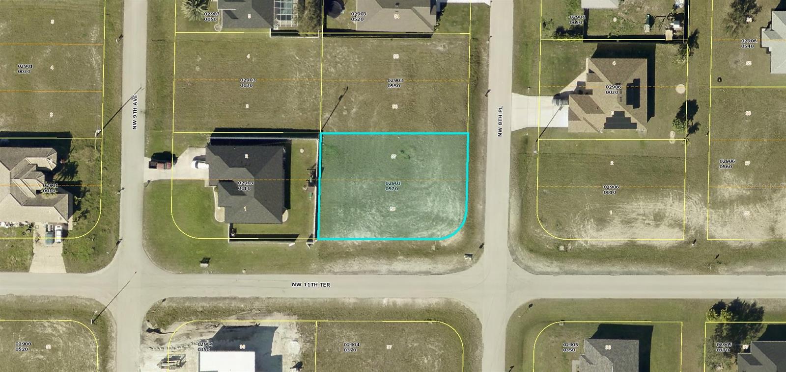 Listing Details for 1112 8th Place, CAPE CORAL, FL 33993