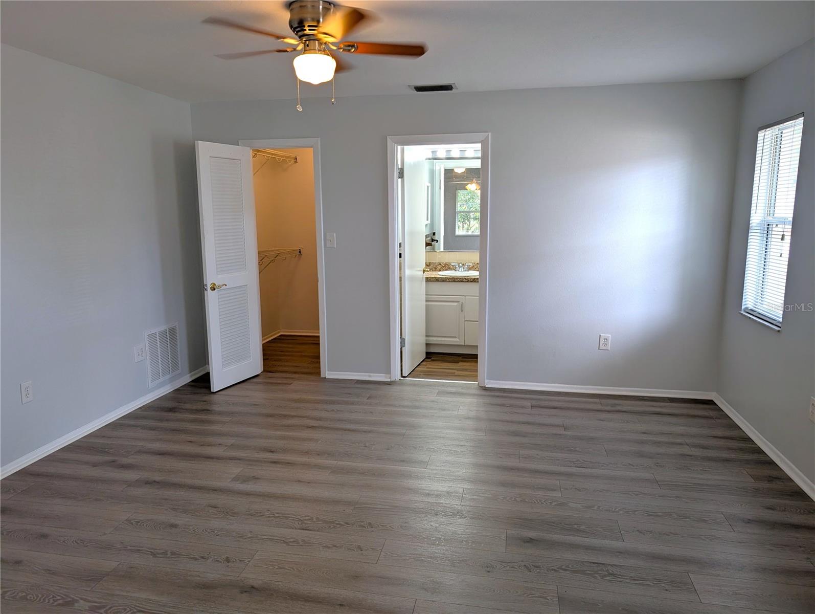 Image 11 of 19 For 7288 Country Club Drive N 7288