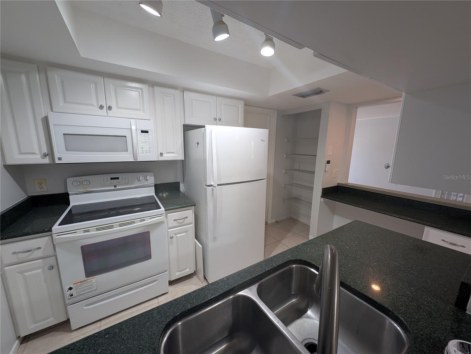 Image 6 of 19 For 7288 Country Club Drive N 7288
