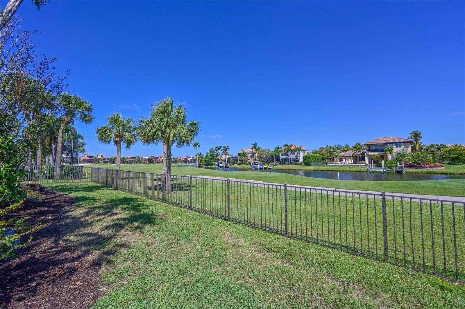 Image 35 of 61 For 10411 Winding Stream Way