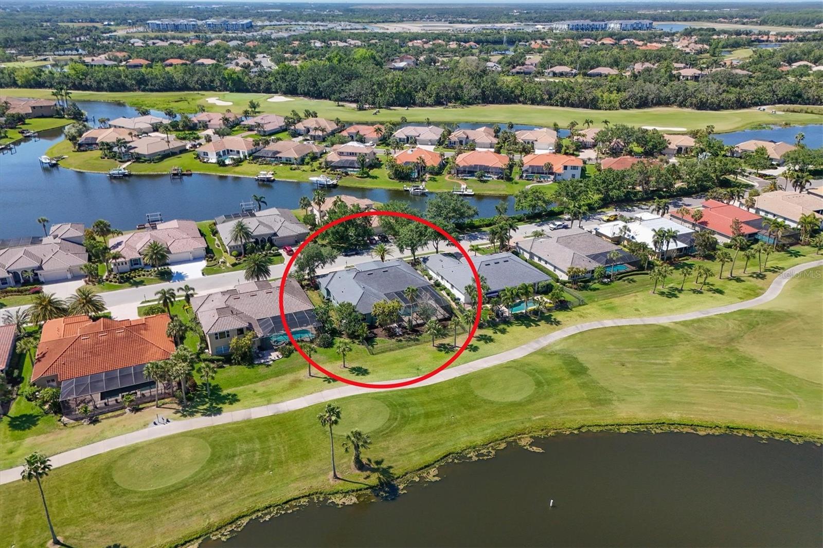 Image 43 of 61 For 10411 Winding Stream Way