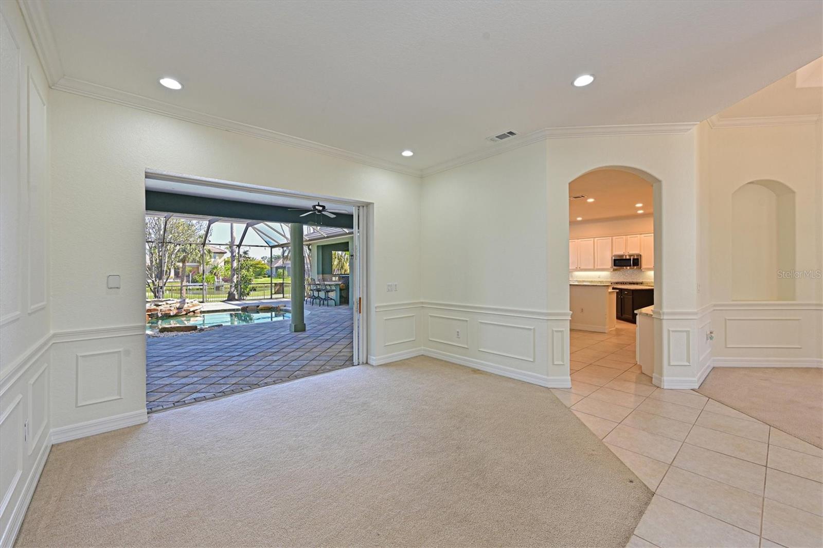 Image 5 of 61 For 10411 Winding Stream Way
