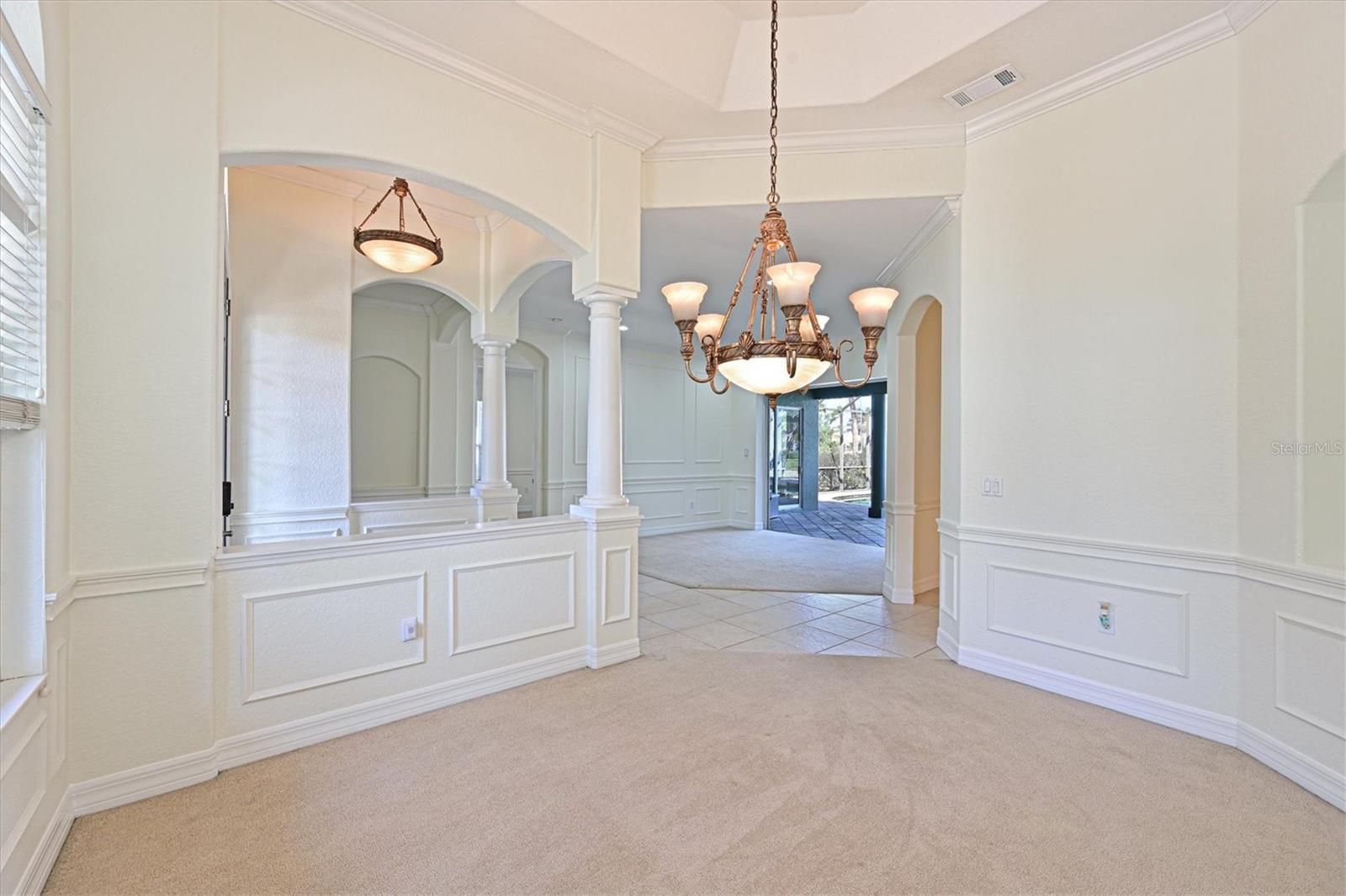 Image 7 of 61 For 10411 Winding Stream Way