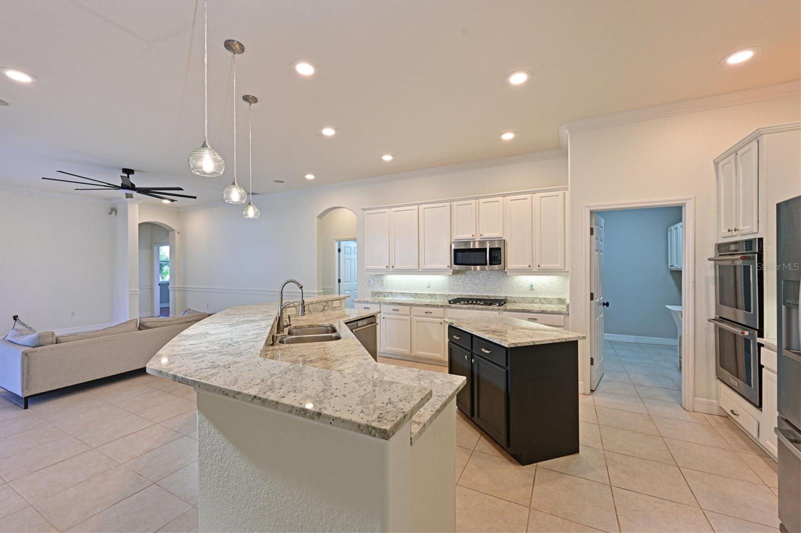 Image 9 of 61 For 10411 Winding Stream Way