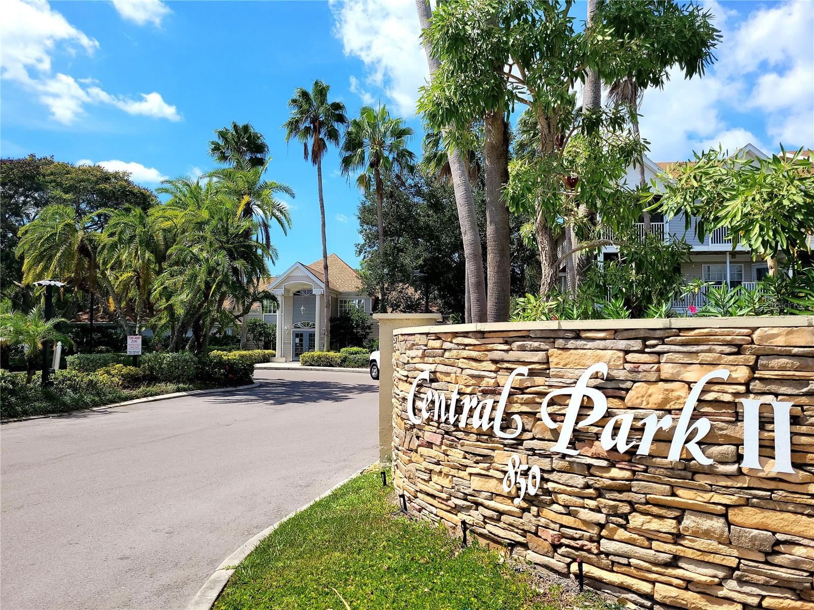 Image 41 of 56 For 850 Tamiami Trail 529
