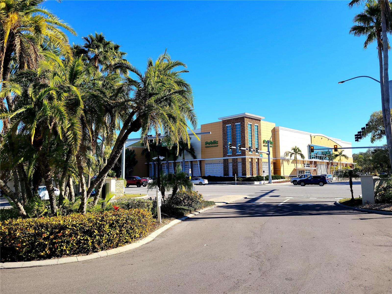 Image 42 of 56 For 850 Tamiami Trail 529