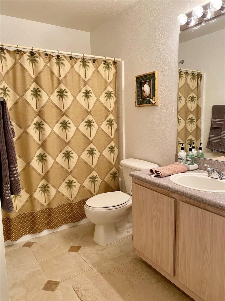 Image 11 of 19 For 7411 Vista Way 102