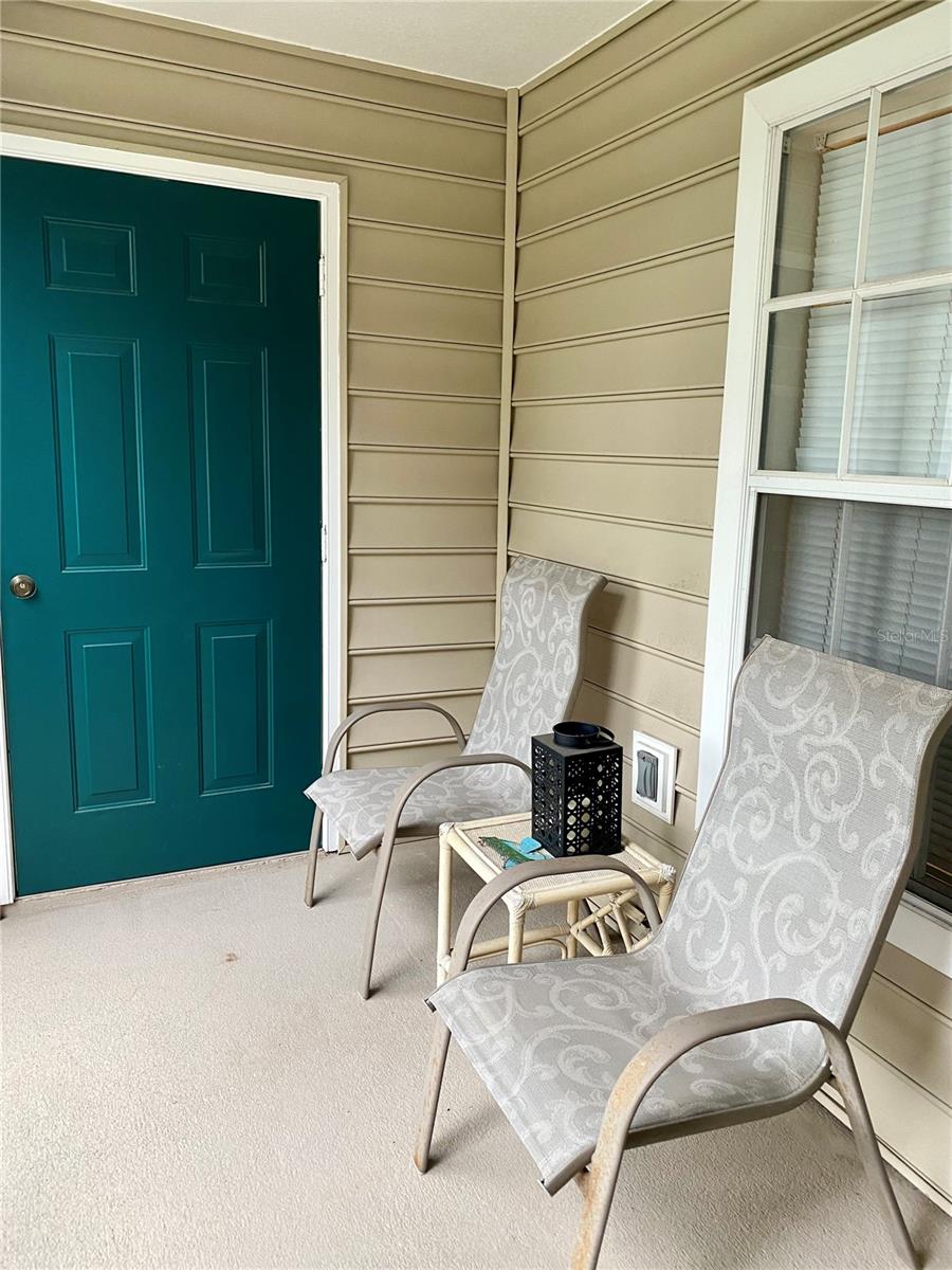 Image 4 of 19 For 7411 Vista Way 102