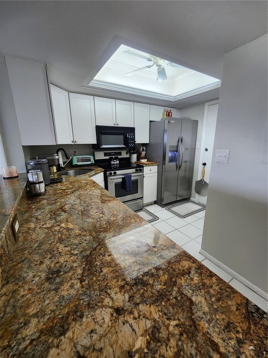Image 10 of 25 For 2100 Benjamin Franklin Drive 302