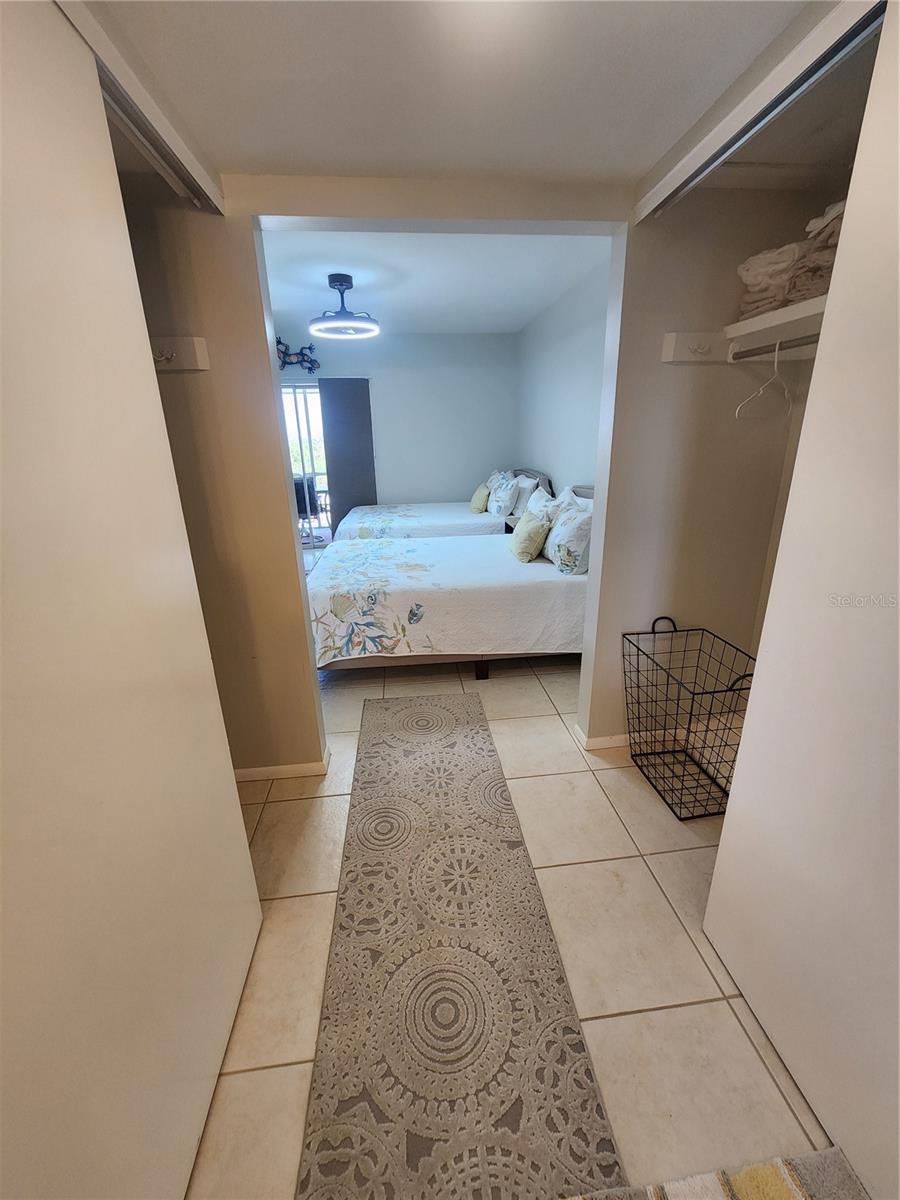 Image 15 of 25 For 2100 Benjamin Franklin Drive 302