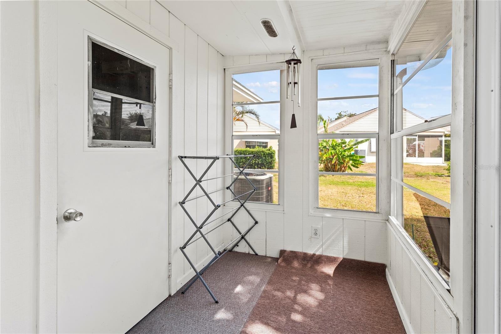 Image 36 of 49 For 3909 40th Street W