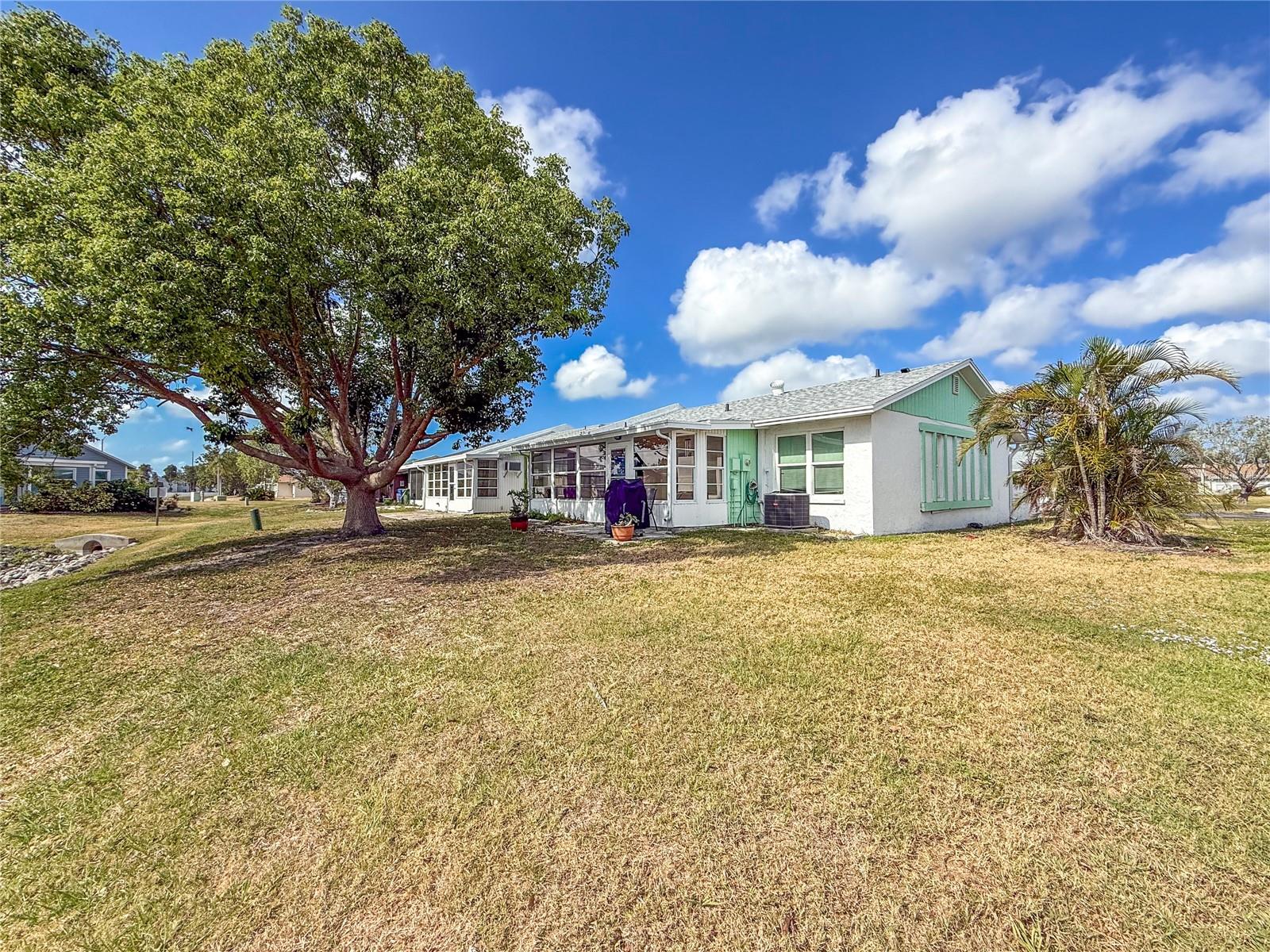 Image 40 of 49 For 3909 40th Street W