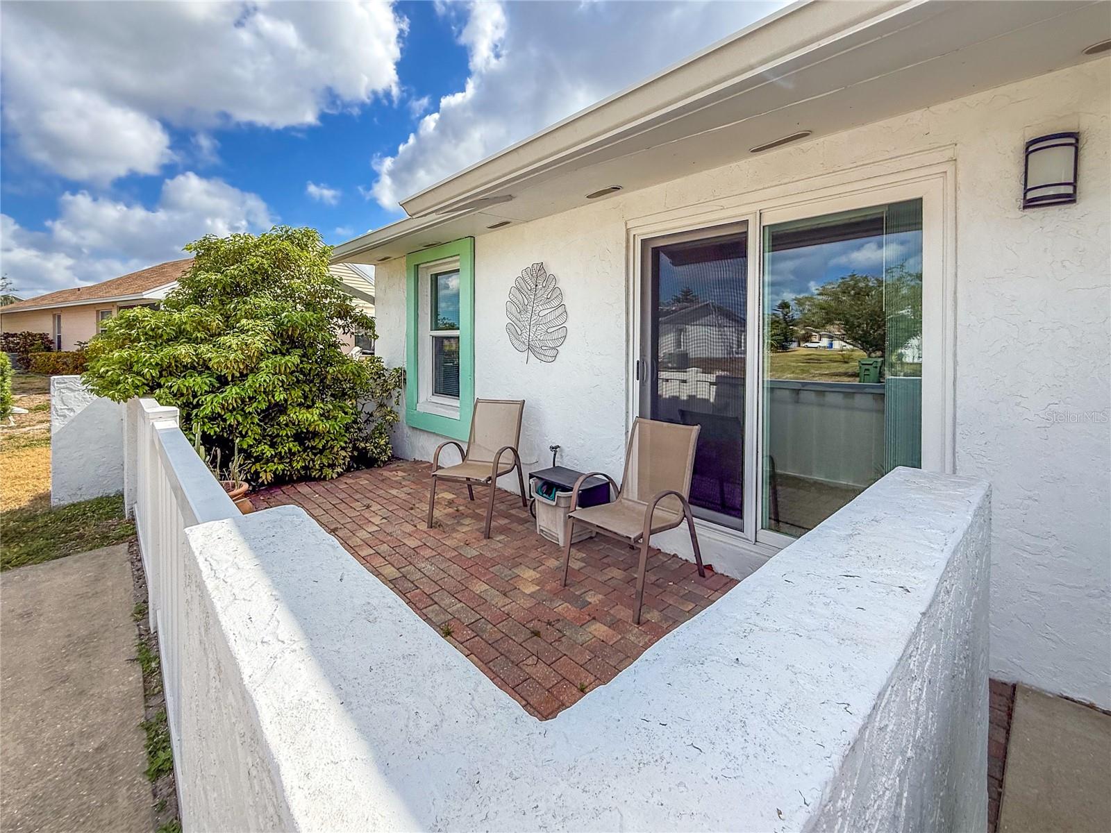 Image 9 of 49 For 3909 40th Street W