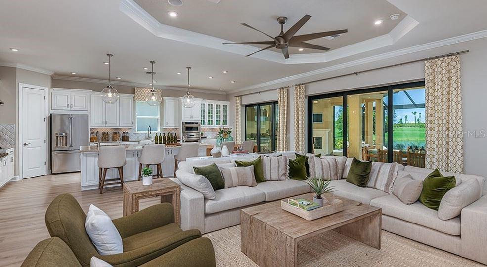 Image 11 of 39 For 15408 San Lazzaro Avenue