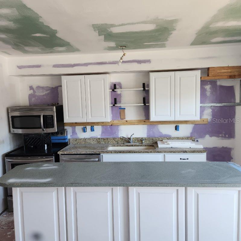 Image 3 of 17 For 4444 Swift Road 34