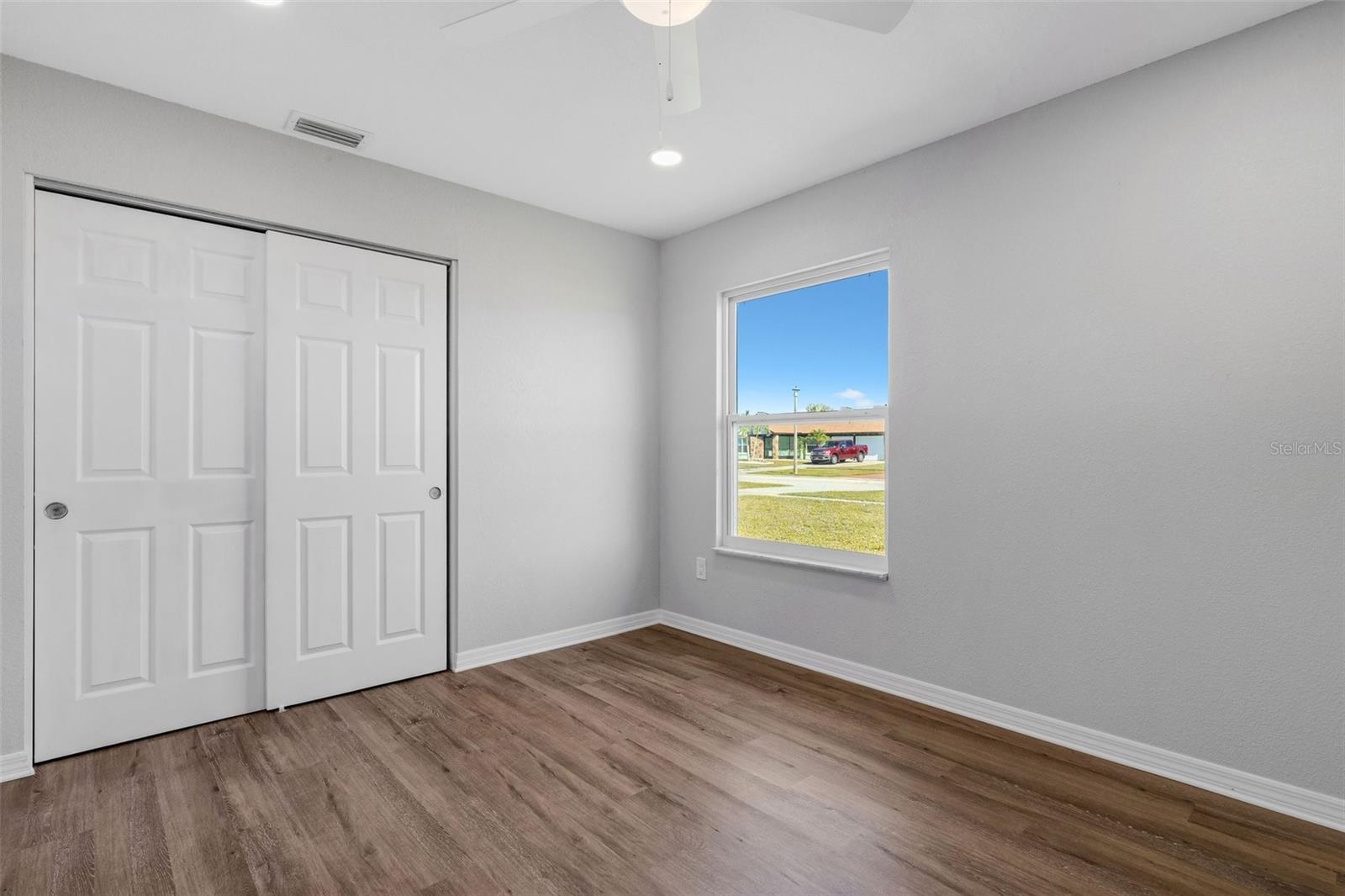 Image 34 of 44 For 6415 Coliseum Boulevard