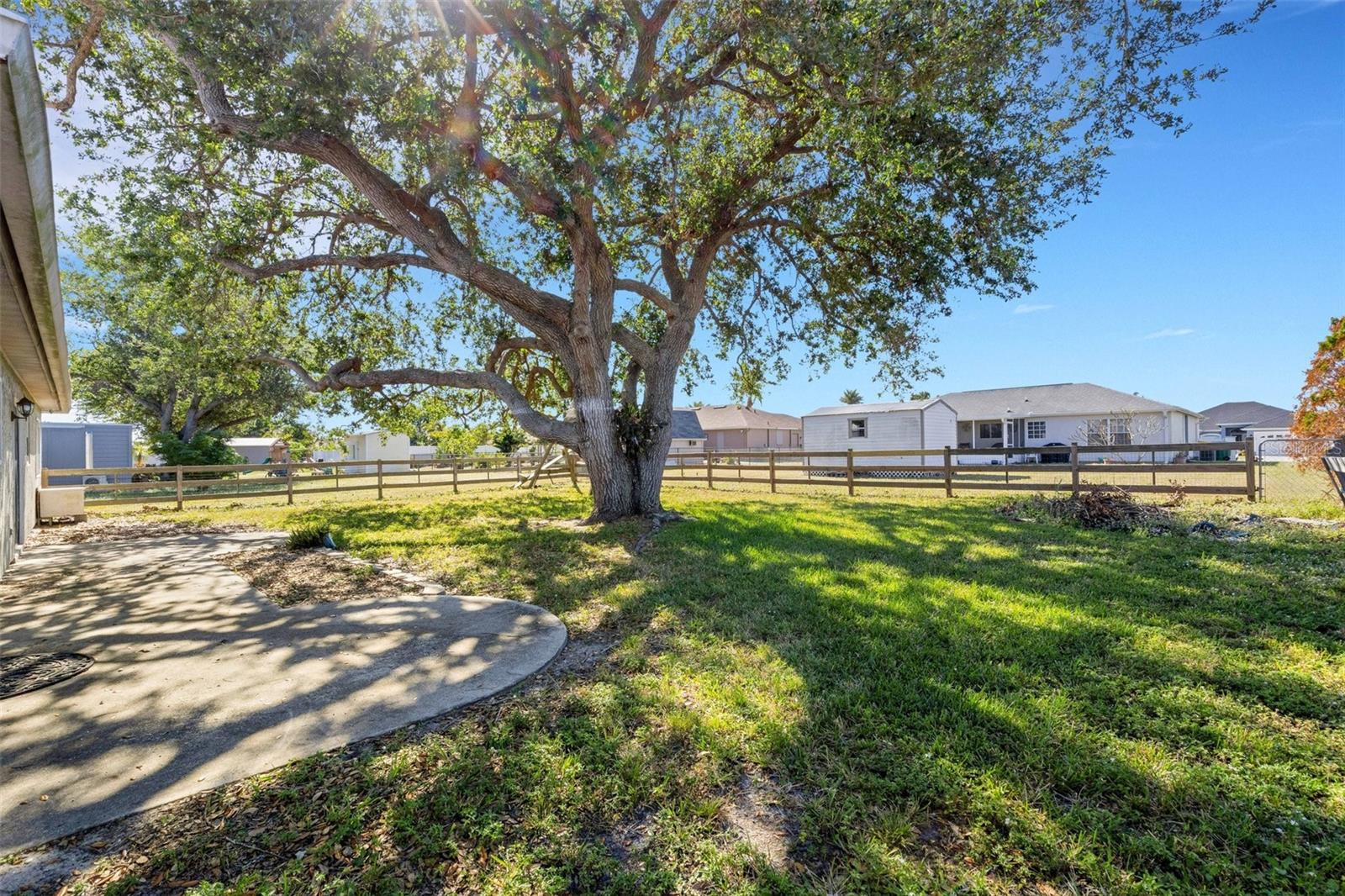 Image 41 of 44 For 6415 Coliseum Boulevard