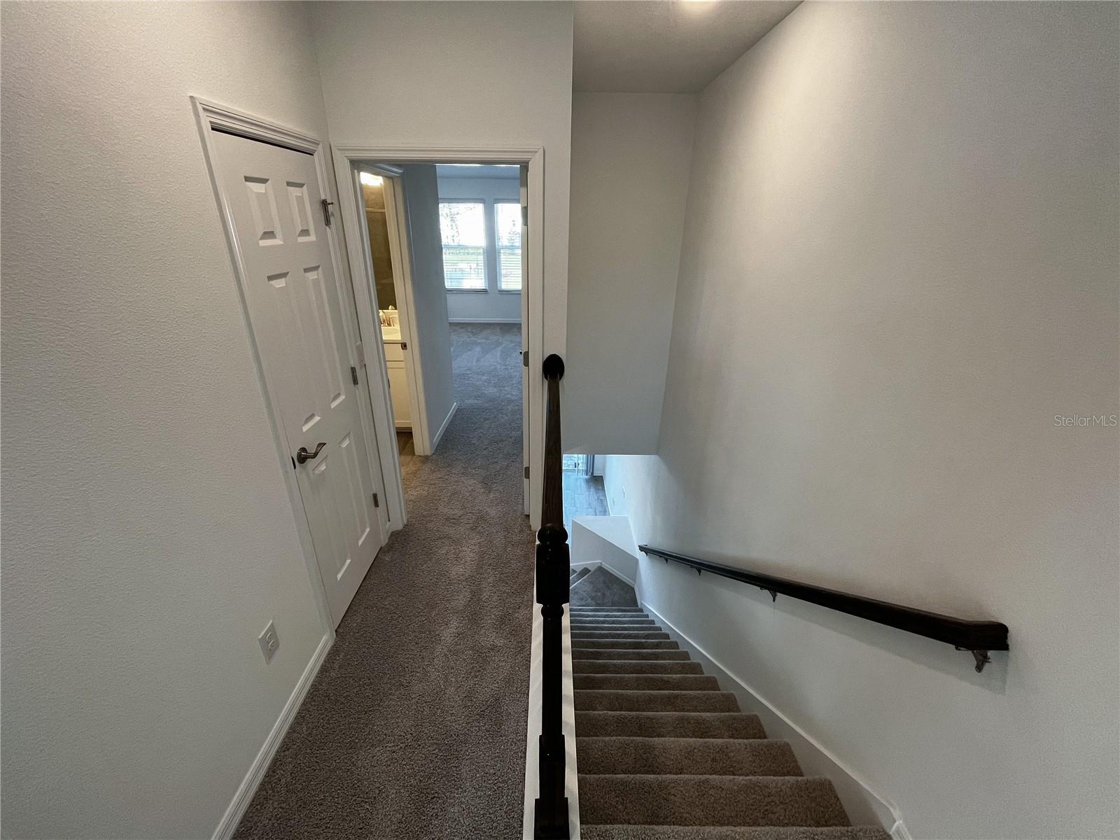 Listing photo id 14 for 4067 Via Sienna Circle