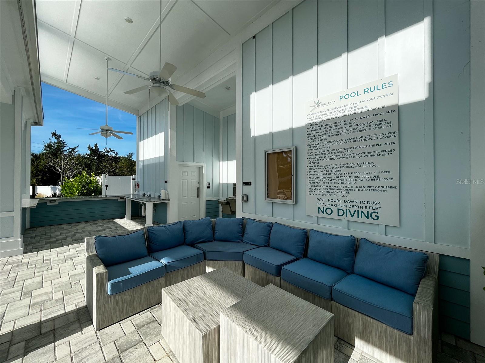Listing photo id 2 for 4067 Via Sienna Circle