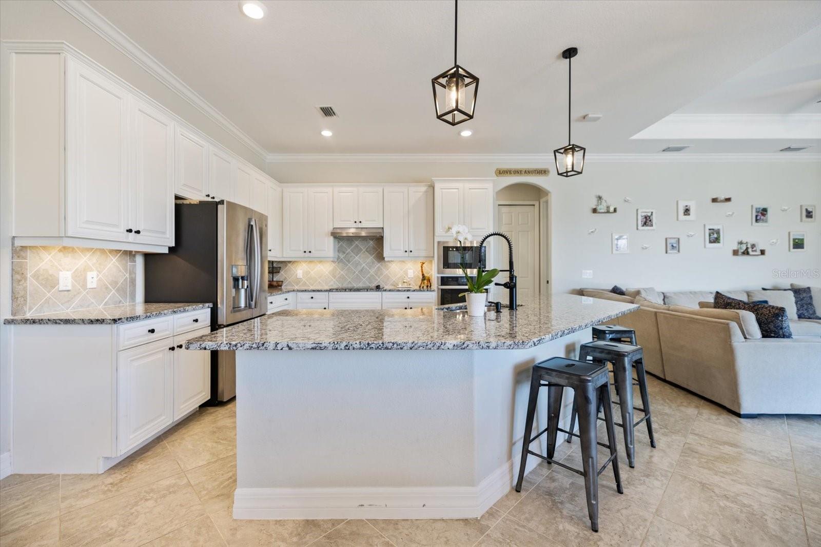 Image 11 of 64 For 20655 Valprato Court