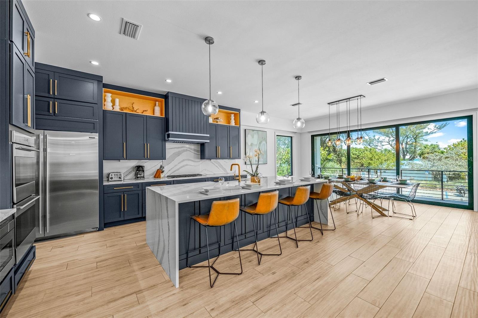 Listing photo id 15 for 315 Bay Boulevard