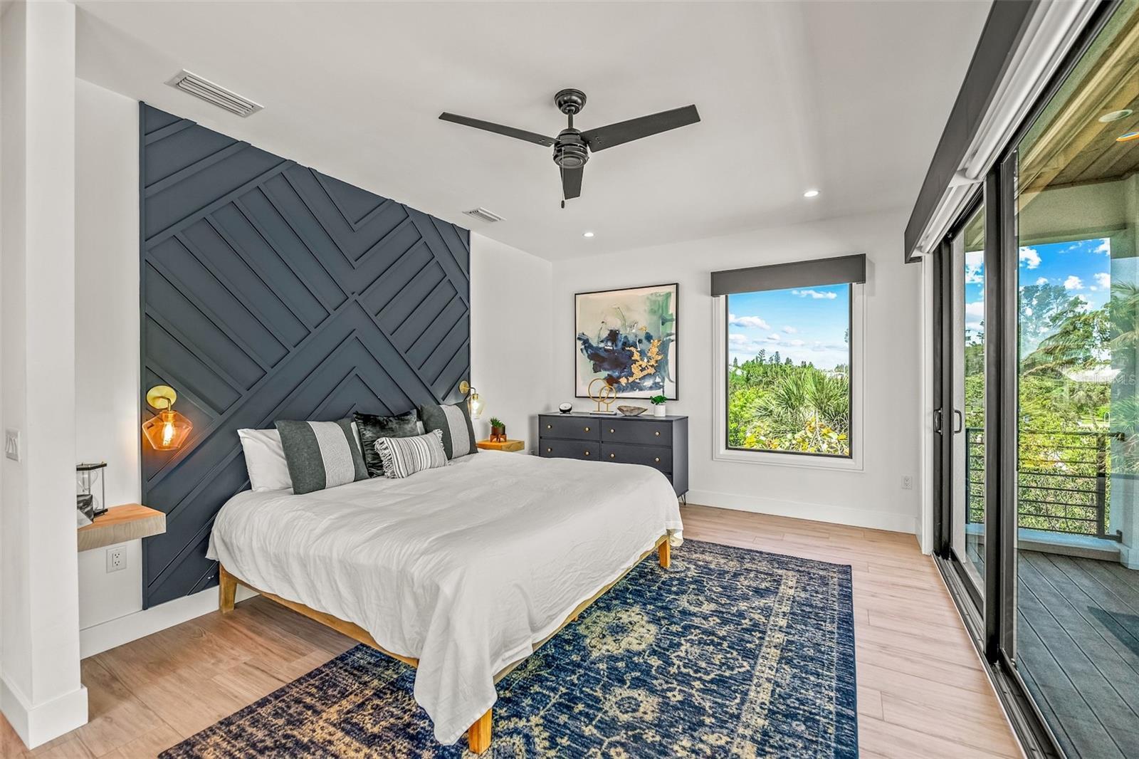 Listing photo id 18 for 315 Bay Boulevard