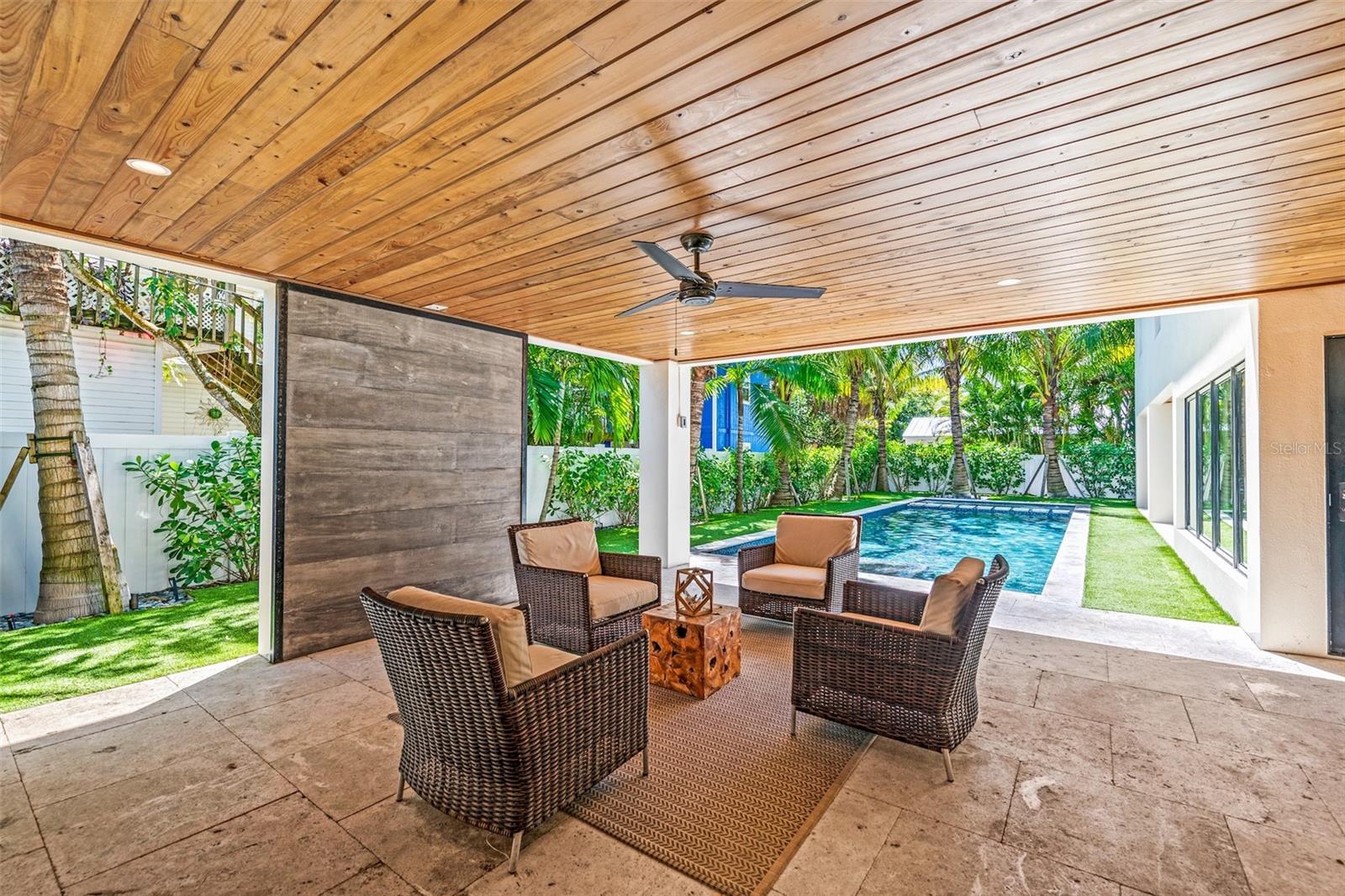 Listing photo id 46 for 315 Bay Boulevard