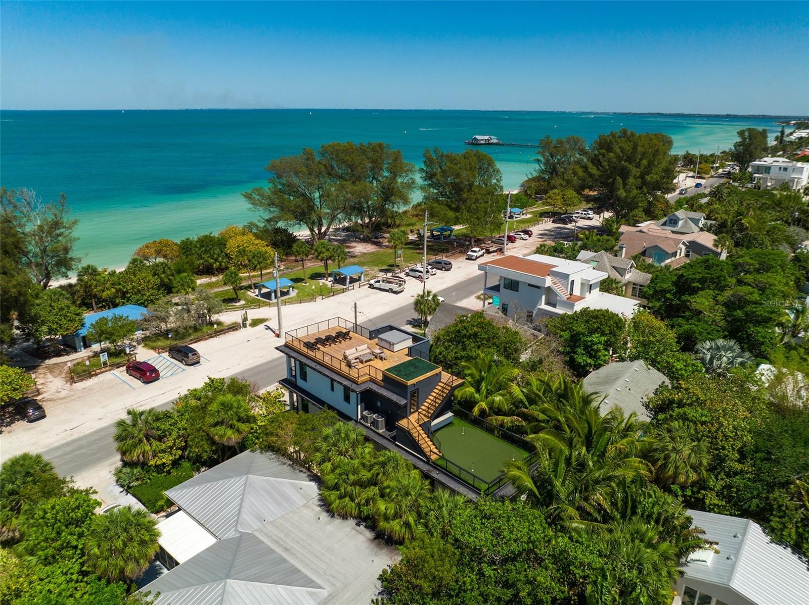 Listing photo id 73 for 315 Bay Boulevard