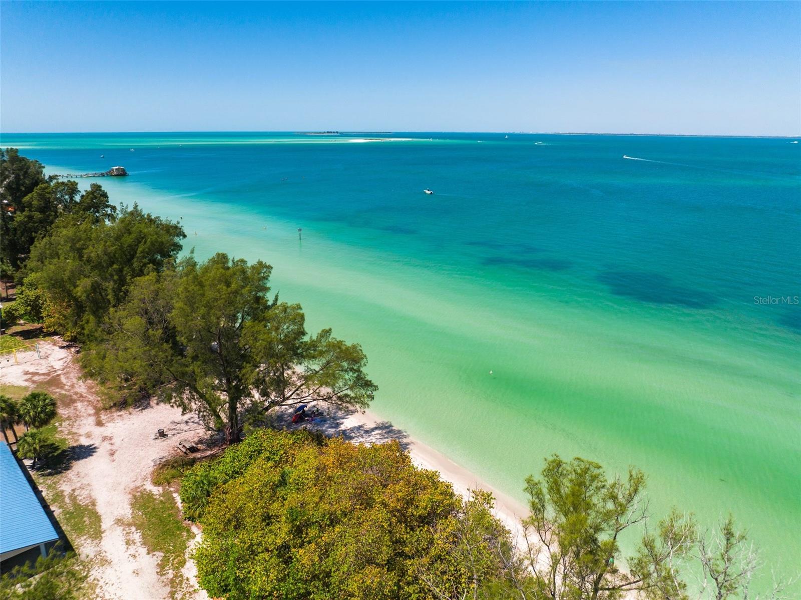 Listing photo id 76 for 315 Bay Boulevard