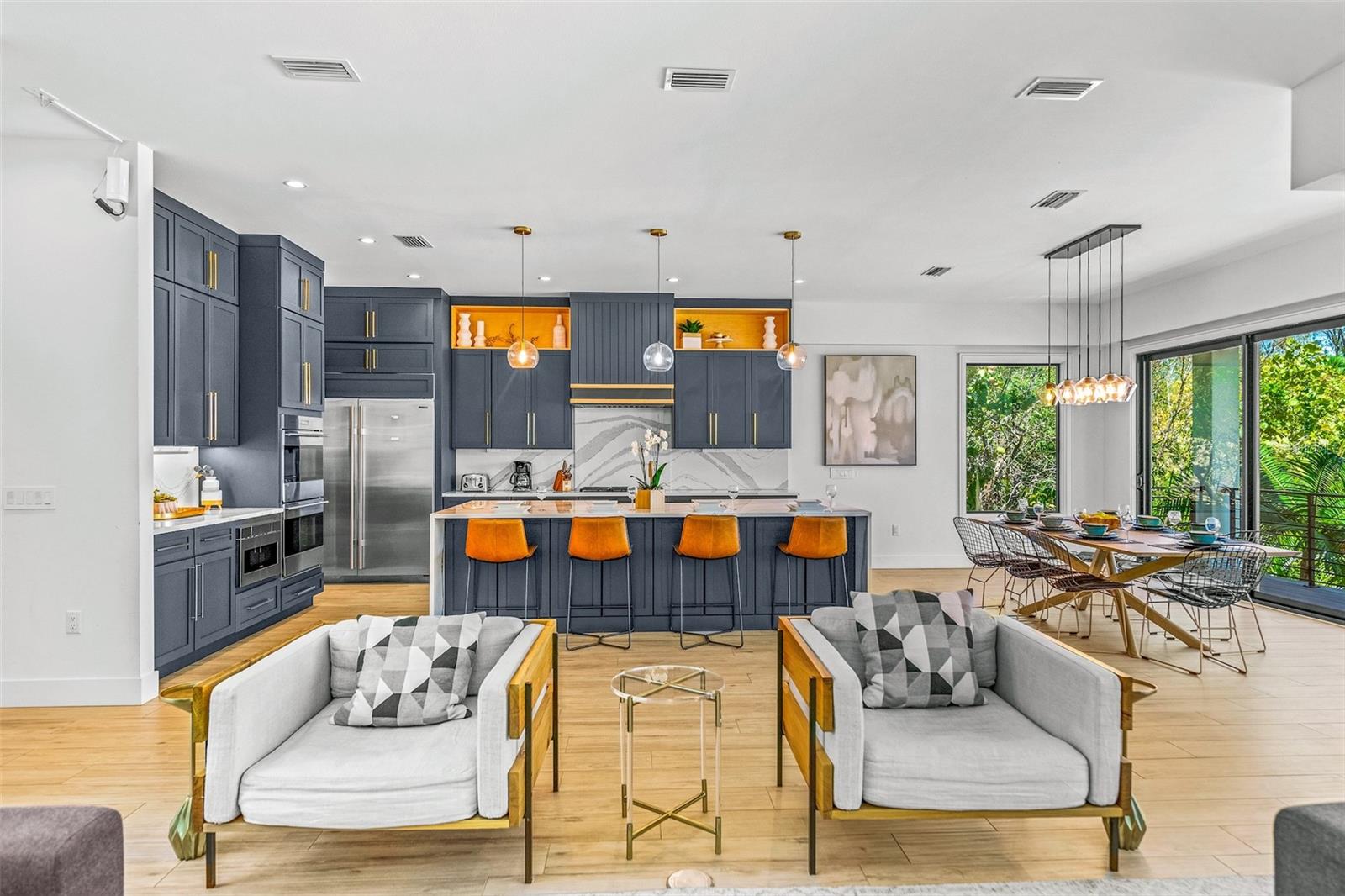 Listing photo id 7 for 315 Bay Boulevard