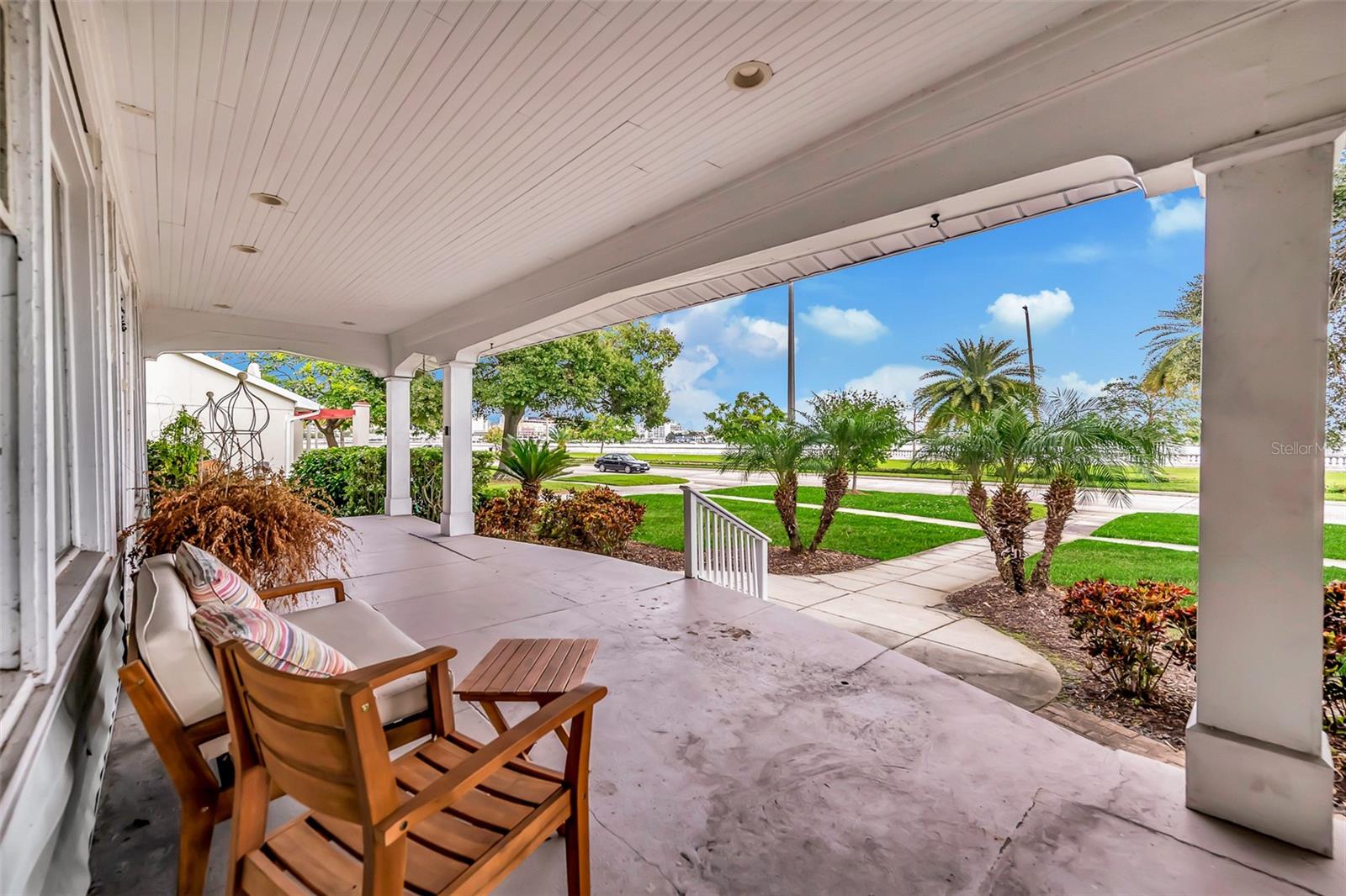 Image 35 of 47 For 829 Bayshore Boulevard