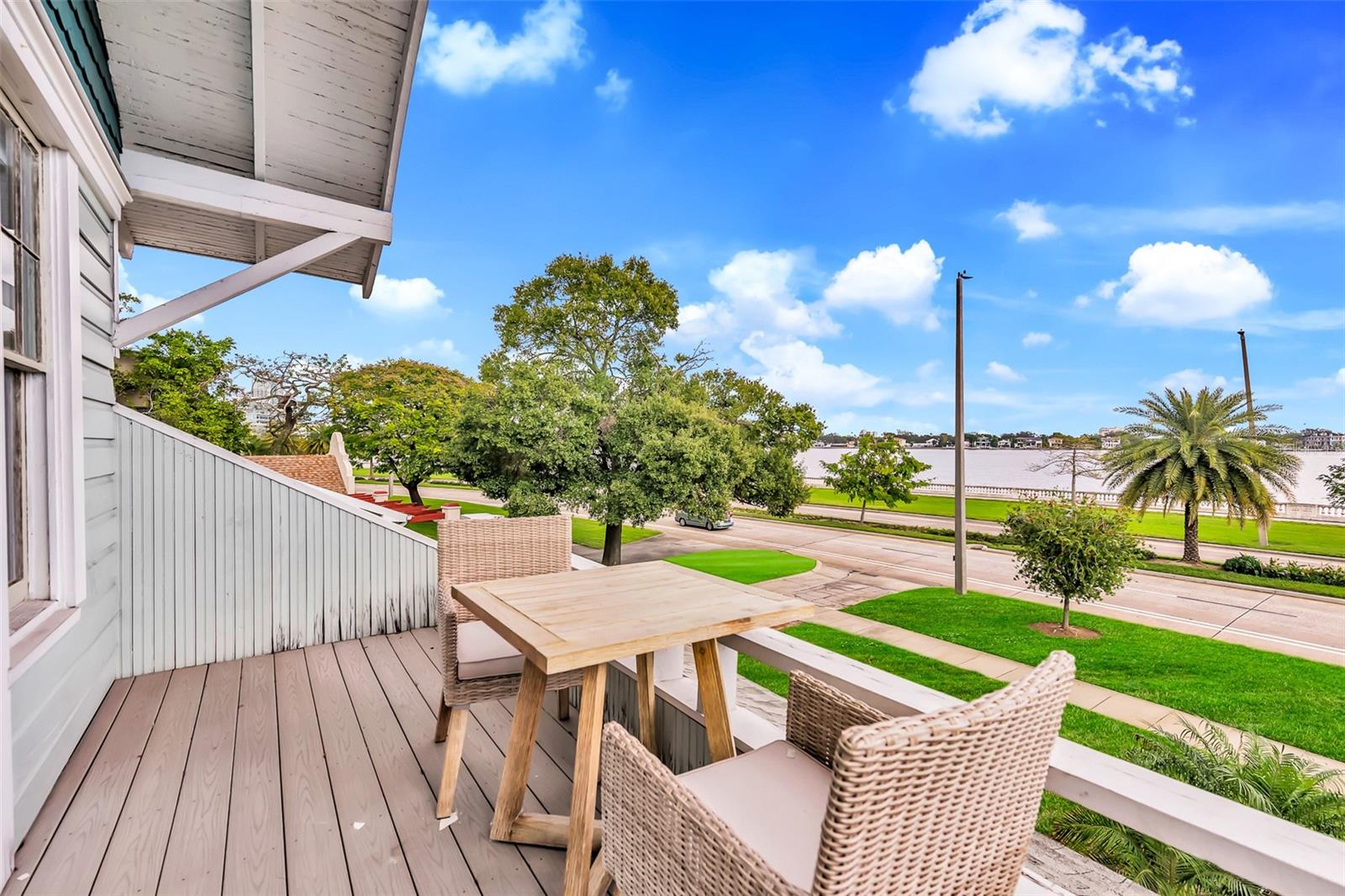Image 40 of 47 For 829 Bayshore Boulevard