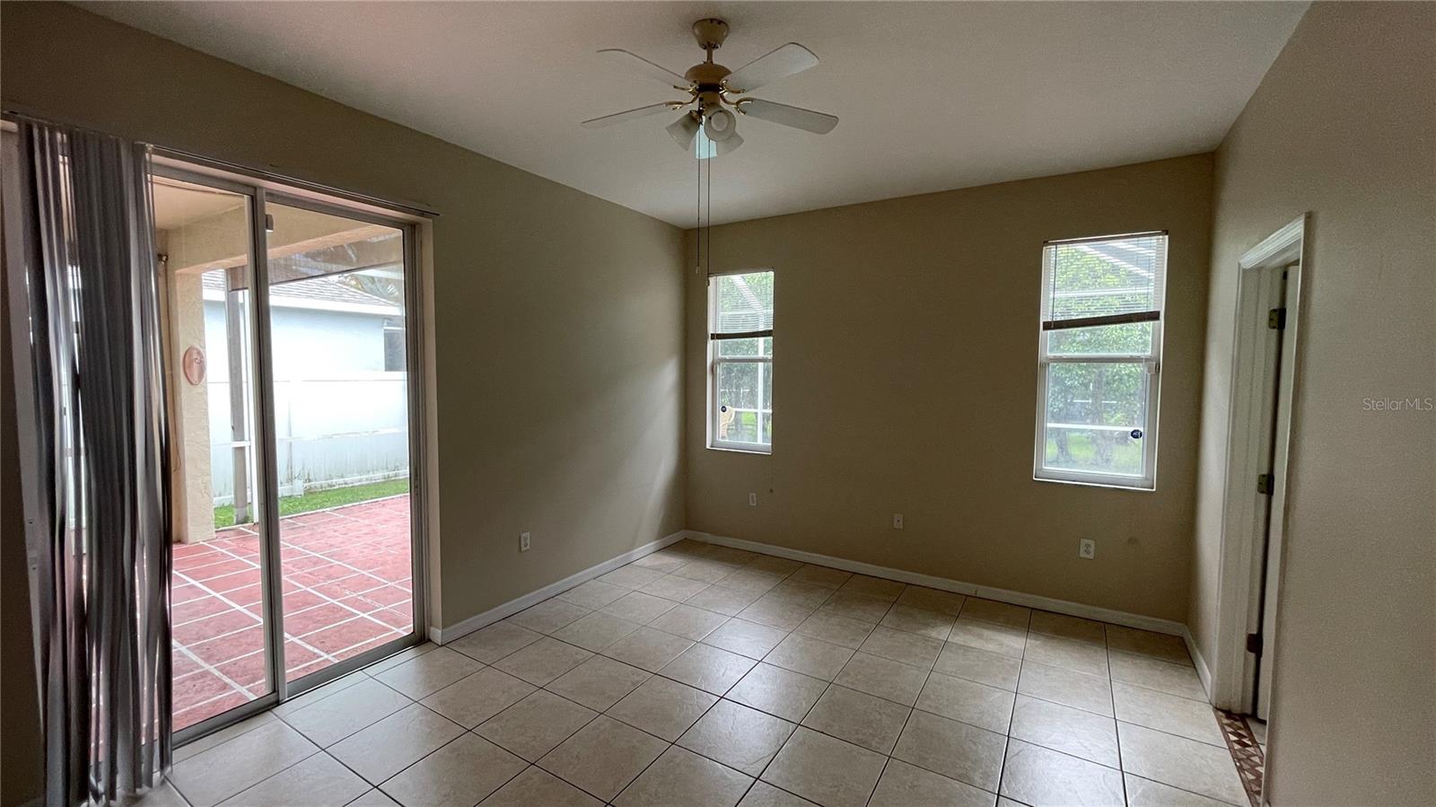 Image 11 of 26 For 6214 White Clover Circle