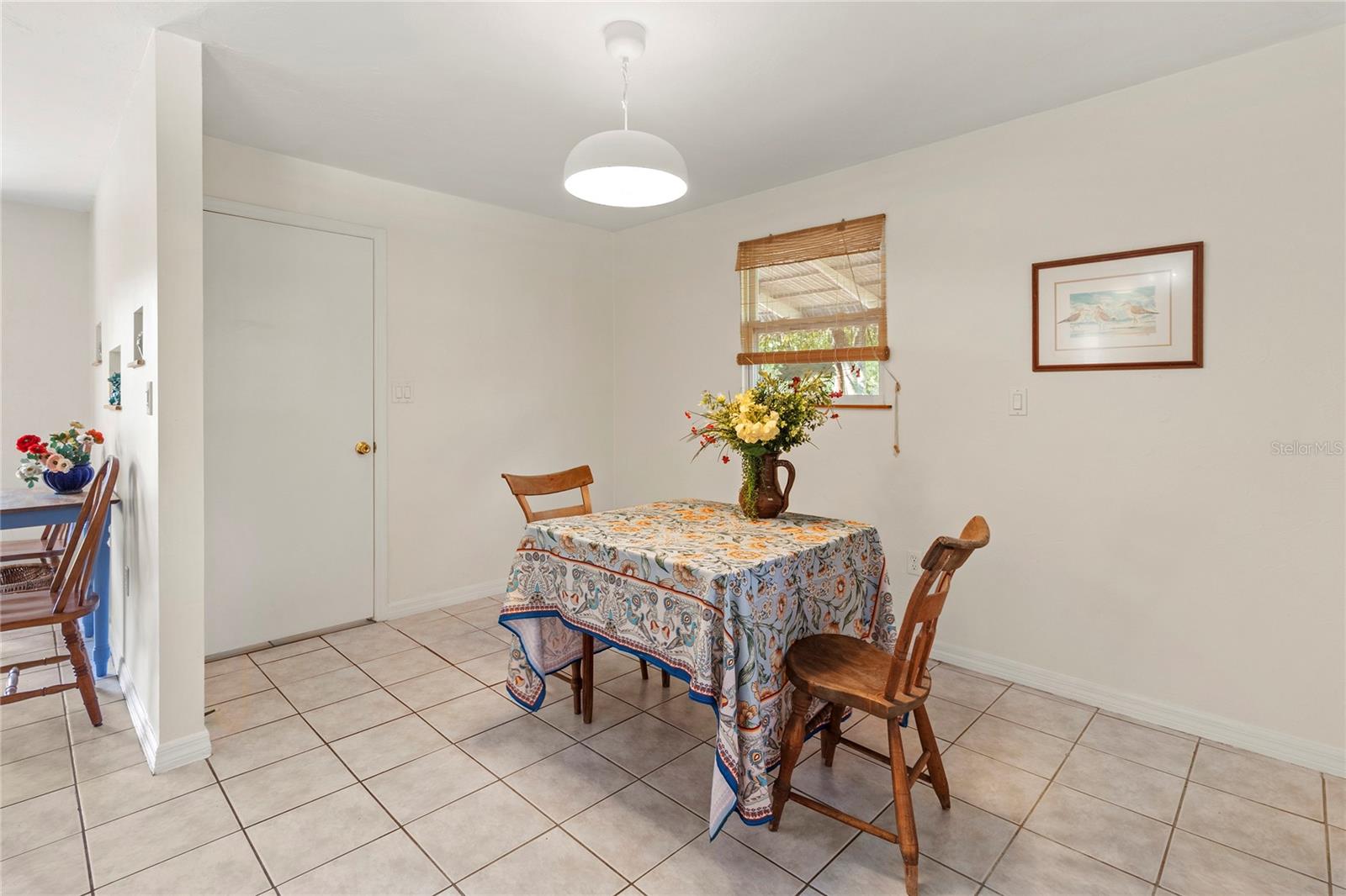 Image 11 of 52 For 1350 40th Street