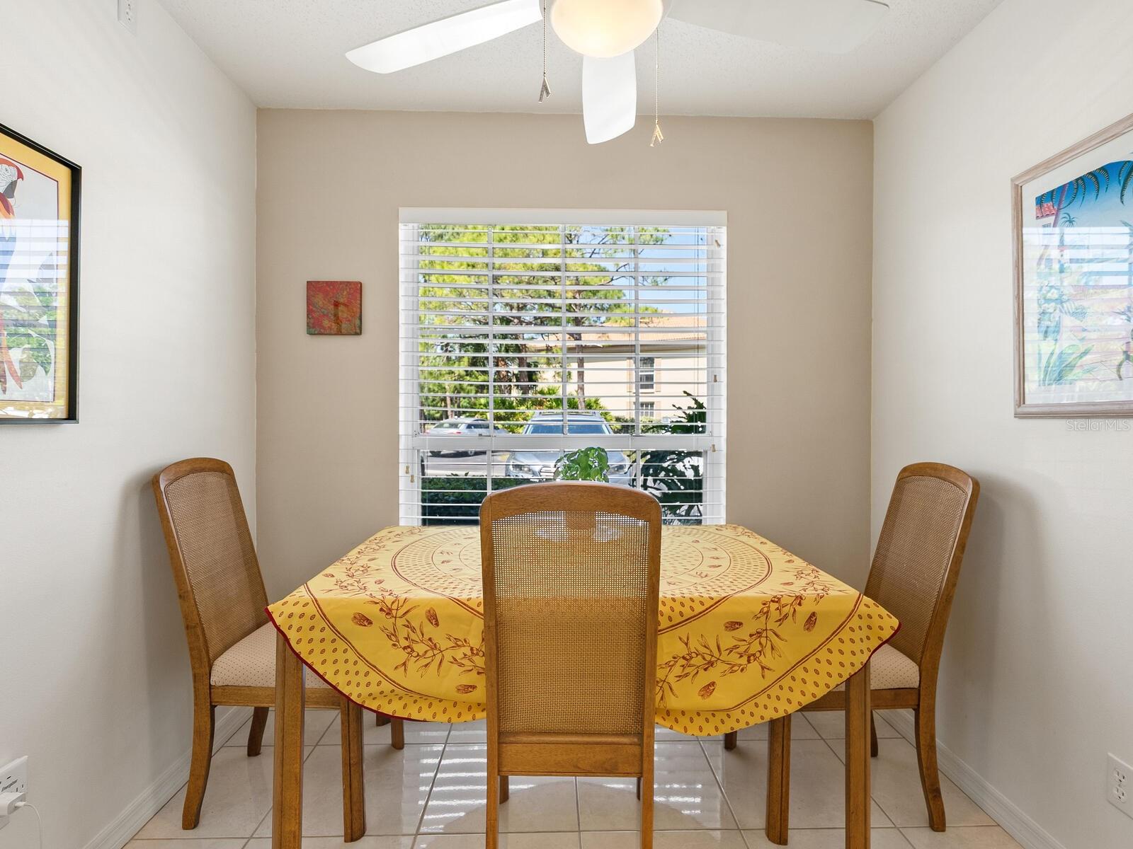 Image 17 of 54 For 4355 Longmeadow  23