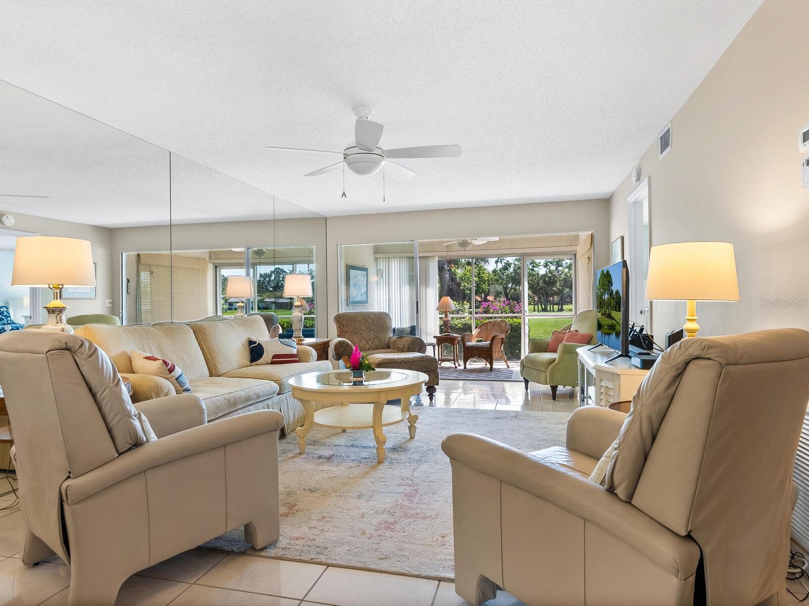 Image 9 of 54 For 4355 Longmeadow  23