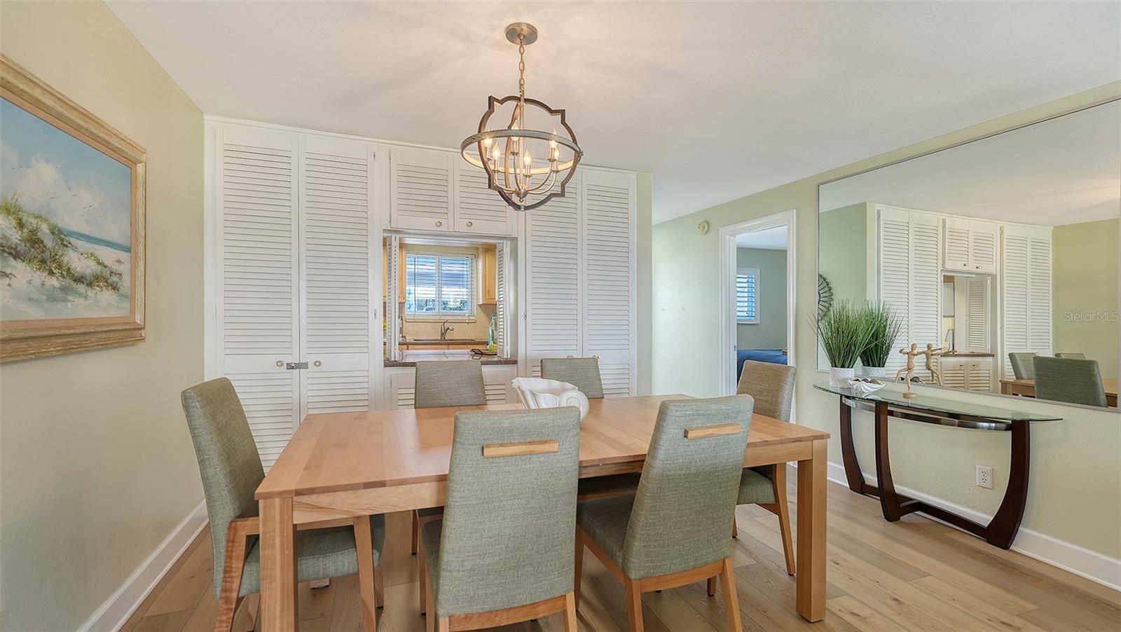 Image 12 of 74 For 777 Beach Road 1b