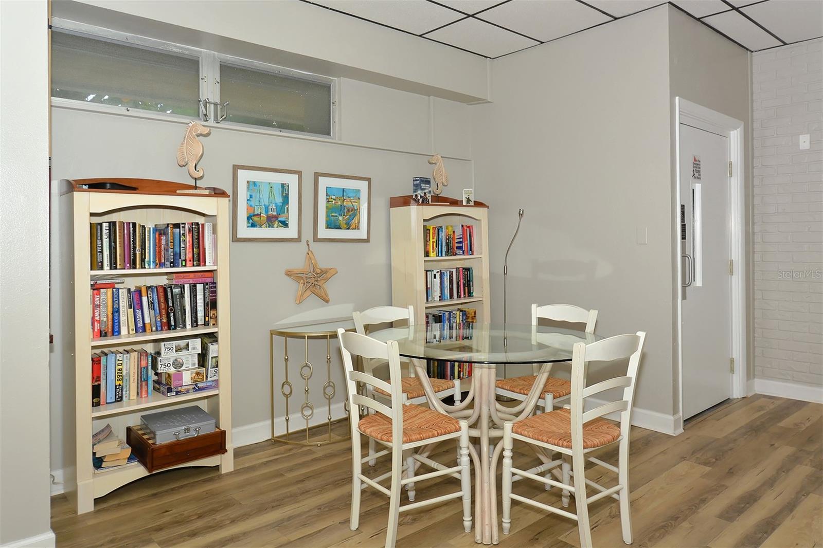 Image 45 of 74 For 777 Beach Road 1b