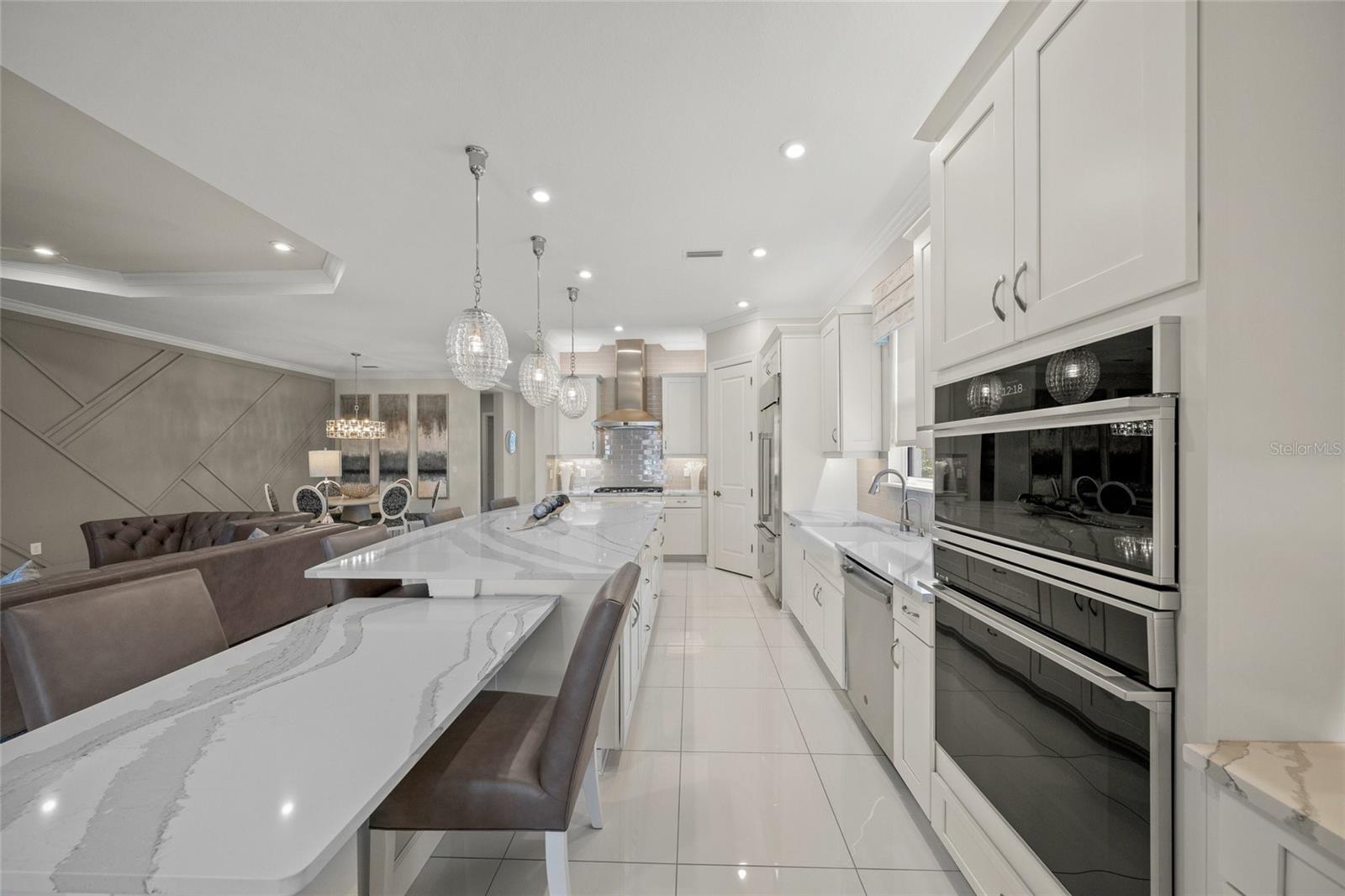 Image 14 of 99 For 4726 Zeno Court