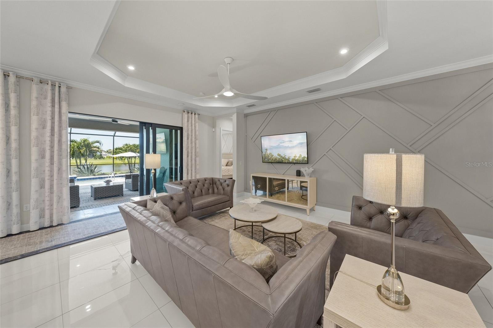 Image 20 of 99 For 4726 Zeno Court