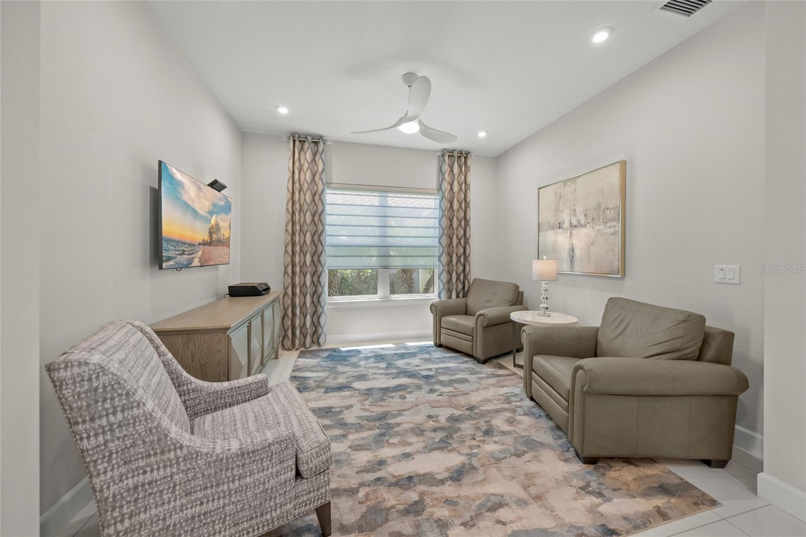 Image 31 of 99 For 4726 Zeno Court