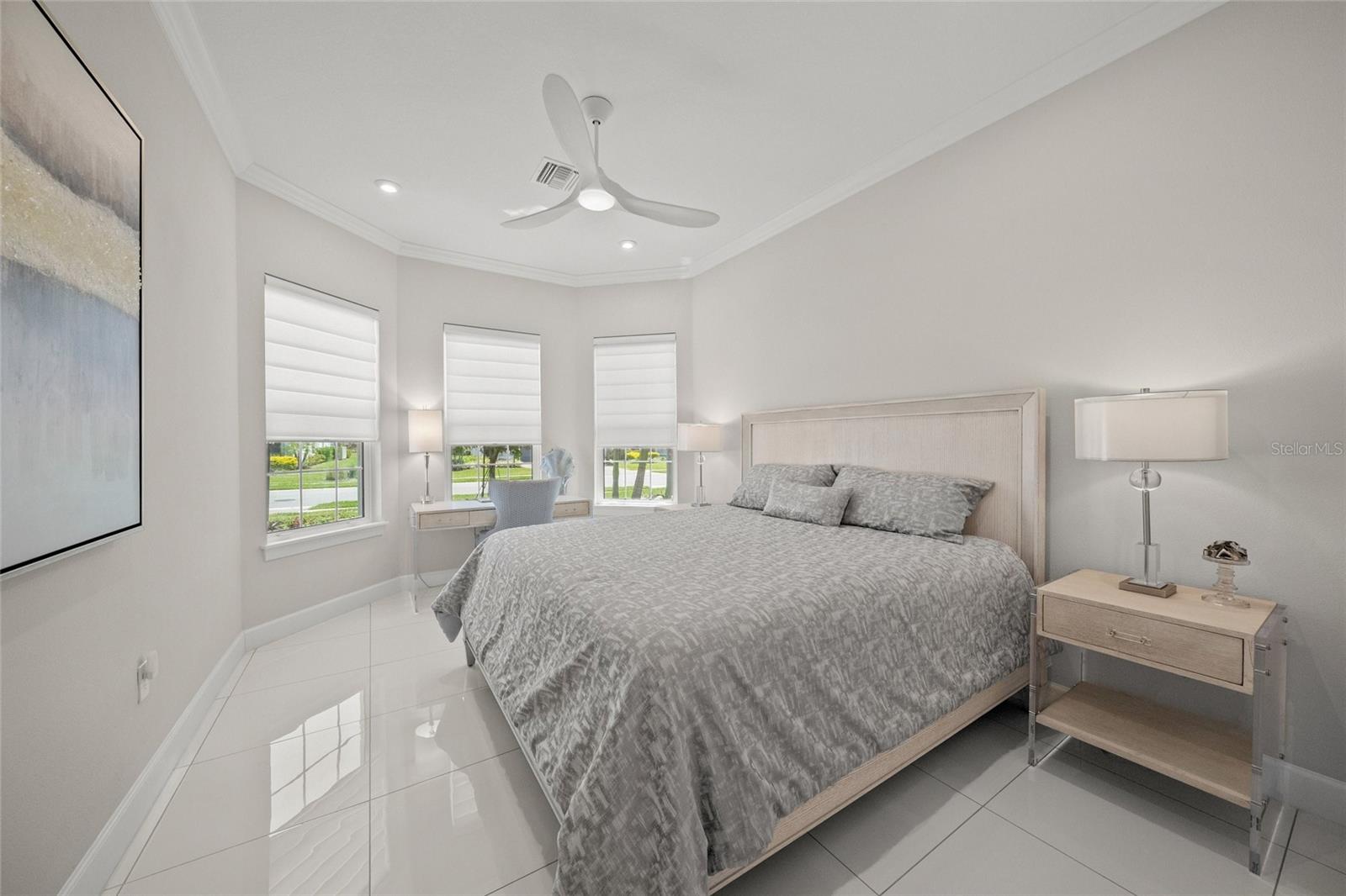 Image 32 of 99 For 4726 Zeno Court