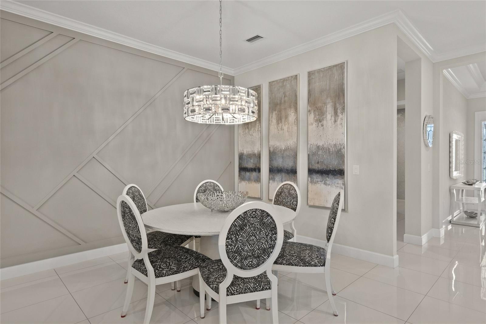 Image 5 of 99 For 4726 Zeno Court