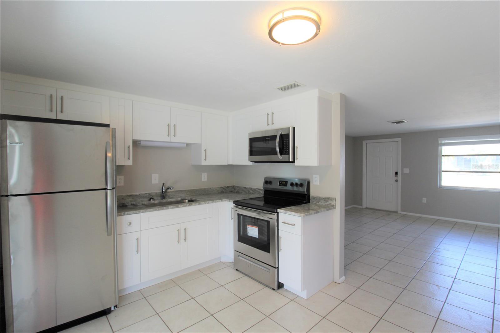 Image 2 of 10 For 562 Briarwood Road