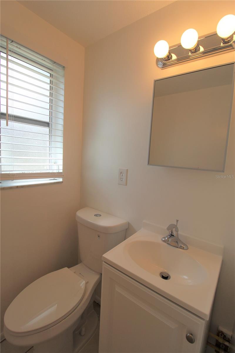 Image 8 of 10 For 562 Briarwood Road