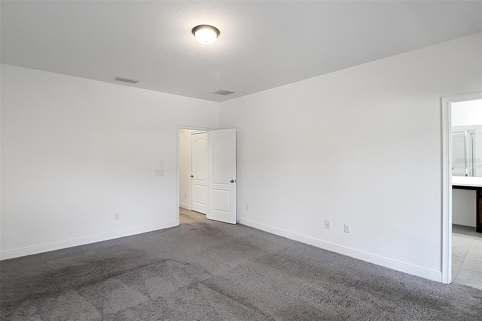 Image 35 of 40 For 4525 Chinkapin Drive