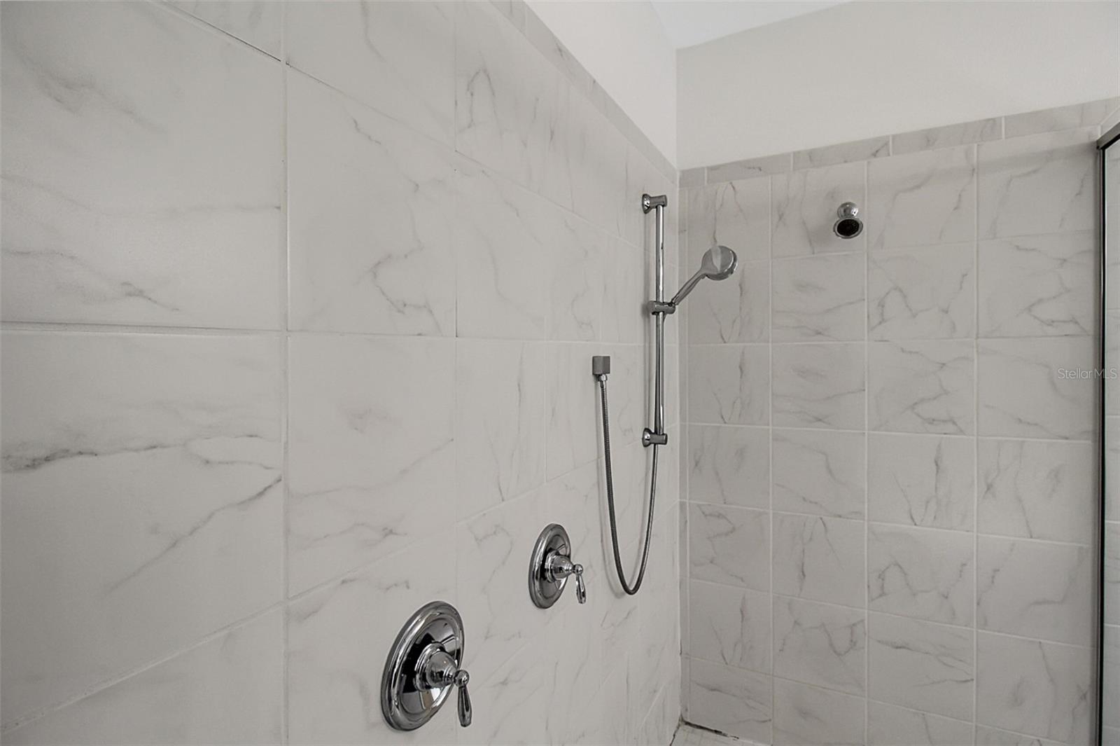 Image 37 of 40 For 4525 Chinkapin Drive