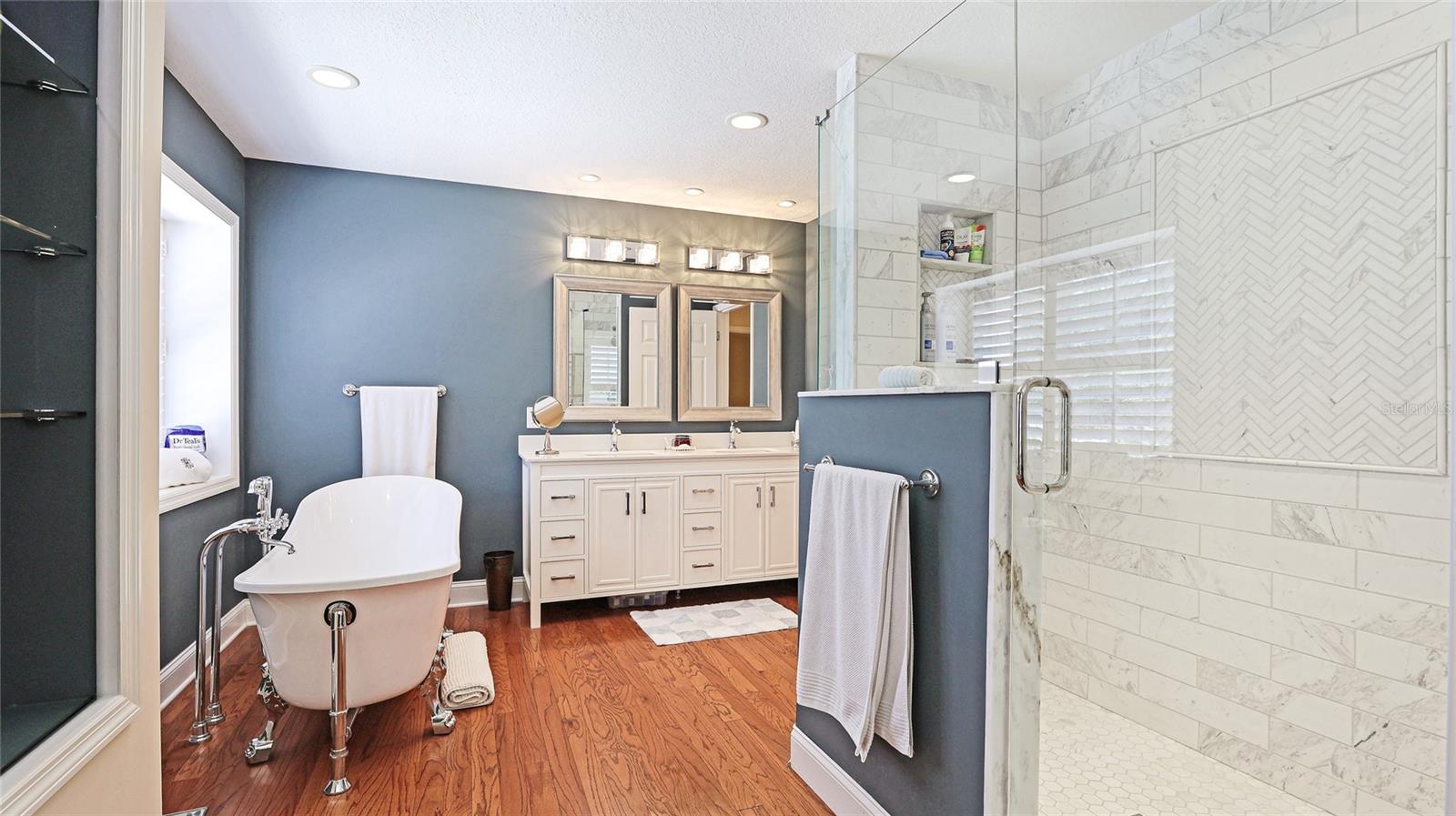 Image 33 of 55 For 9226 13th Avenue Circle Nw