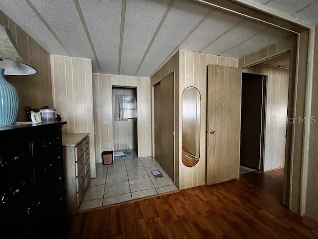 Image 8 of 14 For 606 Cyprus Court