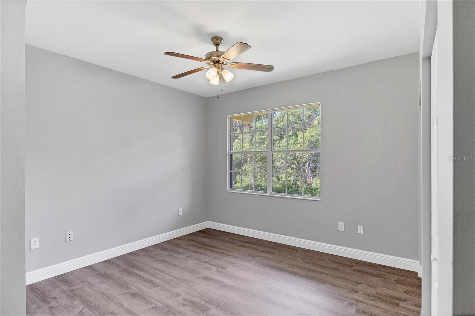 Image 18 of 48 For 5691 Bentgrass Drive 15-101